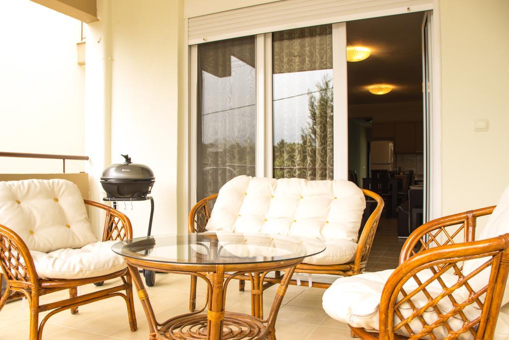 Angel Luxury Apartments เกราโมตี ภายนอก รูปภาพ