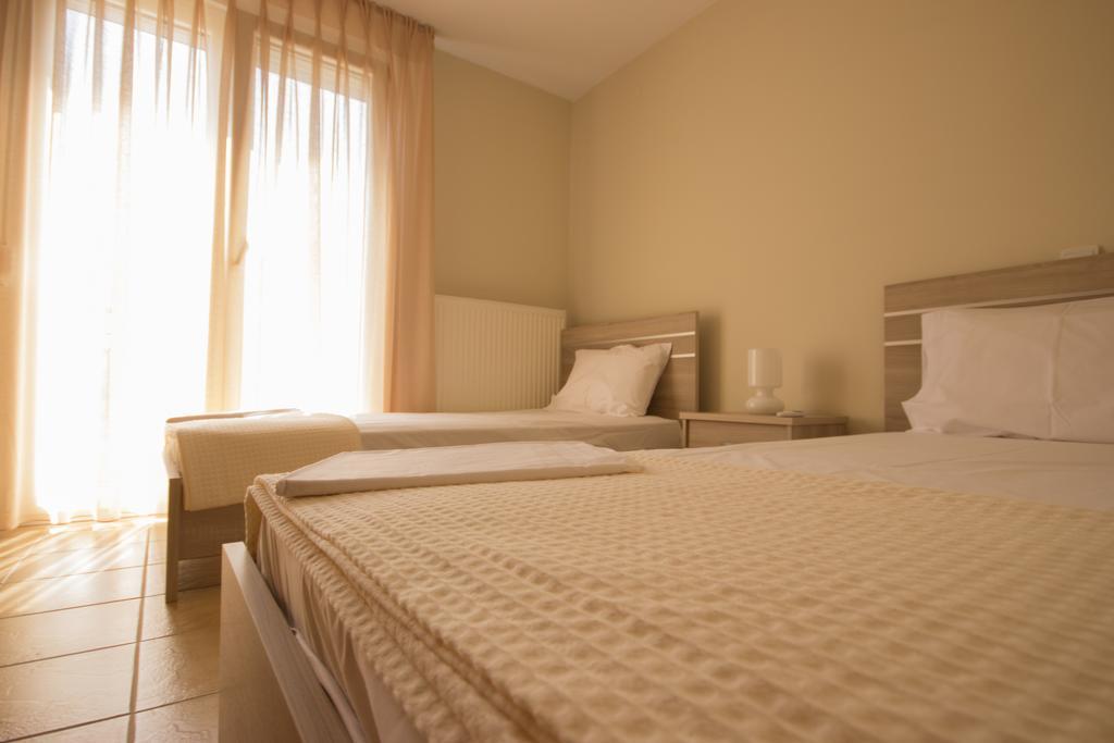 Angel Luxury Apartments เกราโมตี ภายนอก รูปภาพ