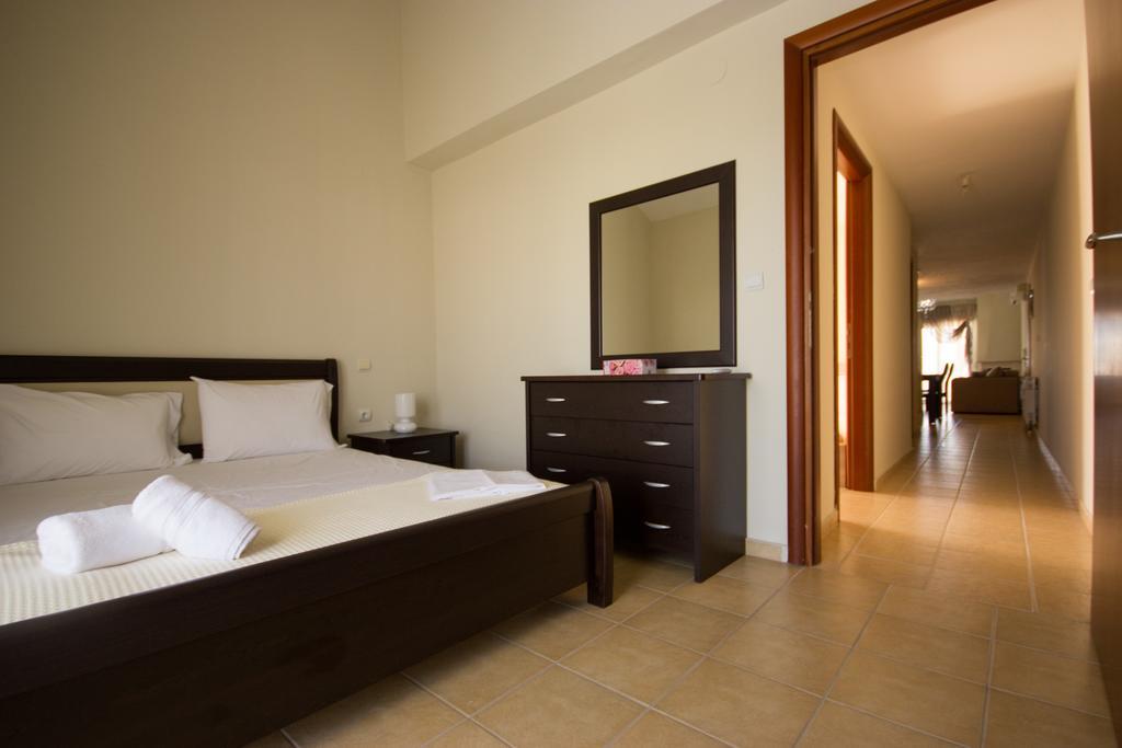 Angel Luxury Apartments เกราโมตี ภายนอก รูปภาพ
